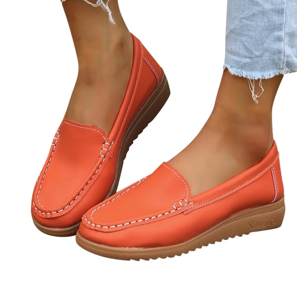 Solsagn.G Slip On Orange Moccasins Women's Shoes Size 40  (8)) NWOT